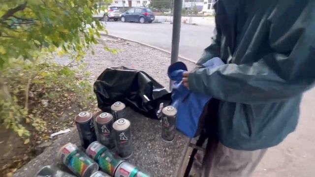 Mix of moments. Разрисовал общагу КФУ, вернулся на канал и купил 50 артонов смотреть онлайн