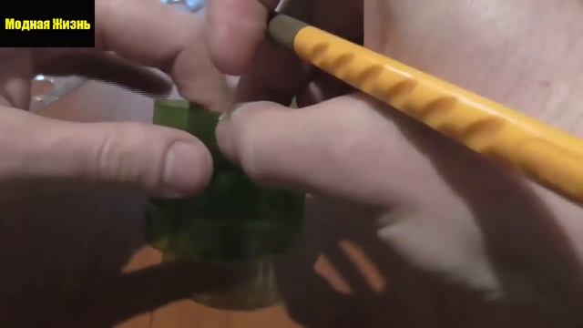 Подставка для смартфона из пластиковой бутылки | Модная жизнь смотреть онлайн