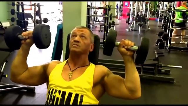 Жим гантелей на верх груди 75 смотреть онлайн