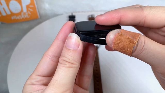 MIJOBS Leather Strap Tali Jam Kulit for Redmi Band 2 w Zinc Alloy Case смотреть онлайн