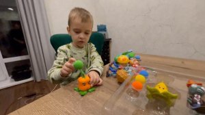 Распаковка Игрушек Зомби против растений