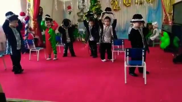 Новый год и новые таланты смотреть онлайн