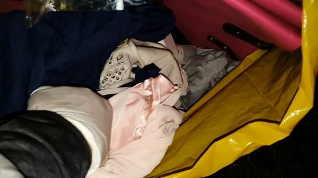 Под столбом нашла два пакета ! А там ...Обзор находок.Не свалка,а поле чудес.Элла Австралия.