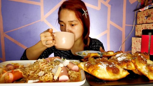 Рамён с хрустящками | мукбанг и асмр | смотреть онлайн