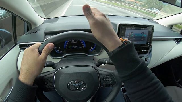 COROLLA ALTIS HYBRID PREMIUM 2022 mais econômico que HB20, mais porta-malas que COMPASS 2022 смотреть онлайн