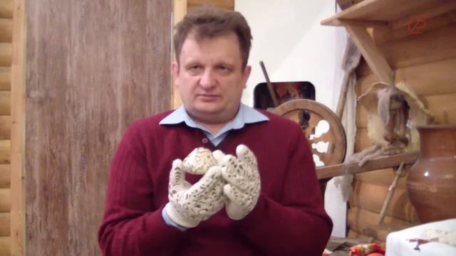 Усть Тара 33  Культовое место  Каменное навершие