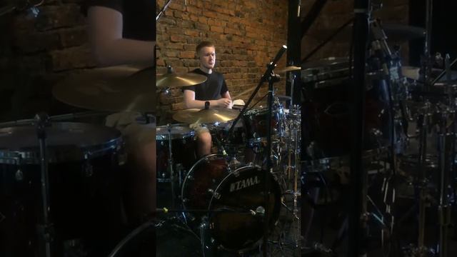 Van Clift запись барабанов смотреть онлайн