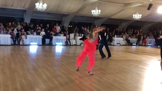 Старенко Роман-Посмитюха Наталия Юн2Д Линия танца-2018 Ла1 Финал смотреть онлайн