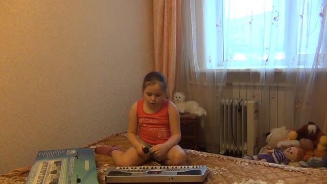 Играем на синтезаторе смотреть онлайн