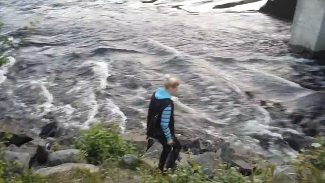 СИЛЬНЕЙШЕЕ ТЕЧЕНИЕ РЕКИ. ЧУДЕСА ПРИРОДЫ смотреть онлайн