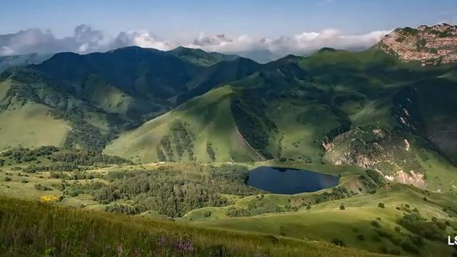 Шум ветра в горах/Wind noise in the mountains смотреть онлайн