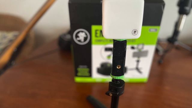 Mackie EM-93MK смотреть онлайн