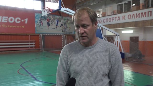 В город поступило новое спортивное оборудование – баскетбольные стойки смотреть онлайн