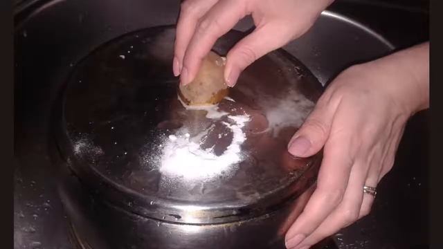 Грязь, уходи: 3 рецепта, чем отмыть до блеска старую посуду смотреть онлайн