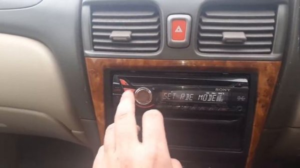 Как настроить магнитолу sony | скрытое меню магнитолы sony | почему фонит? | как настроить магнитолу