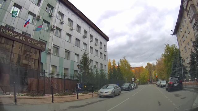 Движение на автомобиле по Тюмени на Киевскую/Trip on the Tyumen city streets смотреть онлайн