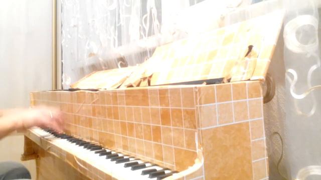 Самодельному восьми-октавному пианино сегодня ГОД! Микс 3 на нём. смотреть онлайн