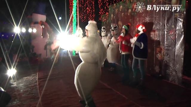 Праздник новогодней городской елки на пл. Ленина смотреть онлайн