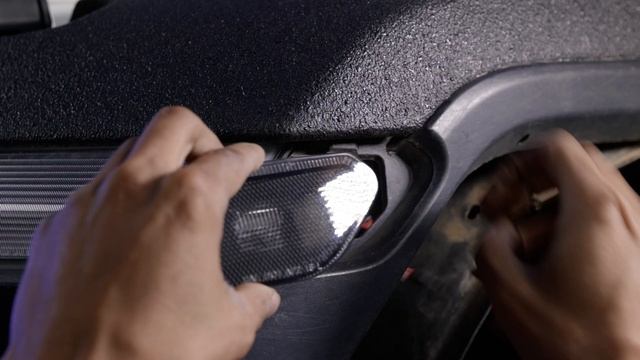 Quick & Simple Morimoto XB LED Side Marker Installation For The Jeep Wrangler JL & JT смотреть онлайн