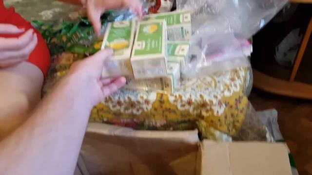 ПОСЫЛКА ИЗ АВСТРИИ МЕРЯЕМ С ЛЕСЕЙ ТРУСЫ смотреть онлайн