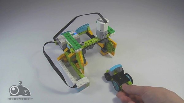 Lego WeDo 2.0 -  Автоматические ворота