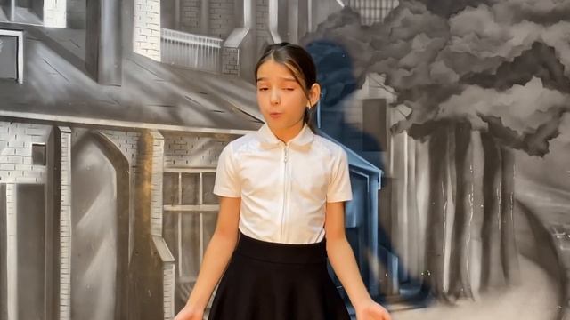 Вероника ЛЕЖНИНА "ПОТЕРЯЛАСЬ НАША ТАНЯ" З. Александрова смотреть онлайн