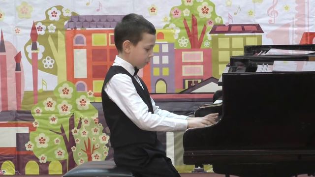 Майданюк Тимофей И.Иордан "Охота за бабочкой" смотреть онлайн