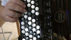 ВИНОВАТА ЛИ Я разбор на Баяне