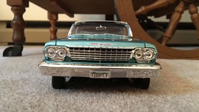 New Scale 1:18 1962 Chevy Bel Air 409 V-8