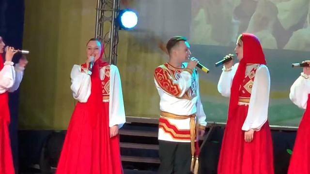 Что ж ты Роза вянешь от мороза ))) смотреть онлайн