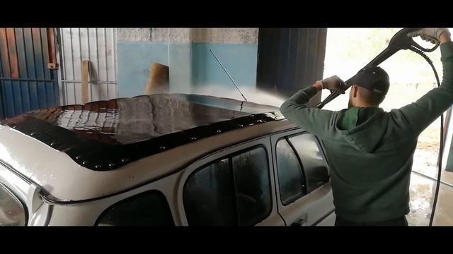 Renault 4L Barn Find смотреть онлайн