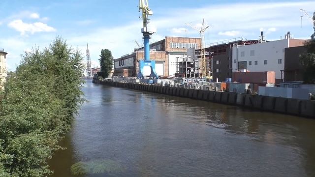 Петербург в 2019 году. Окрестности Гутуевского моста. смотреть онлайн