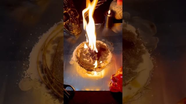 УЗНАЙ ПРАВДУ СЕЙЧАС #shots #магия #ритуалы #ритуал #любовнаямагия #исцеление #правда #искренность смотреть онлайн