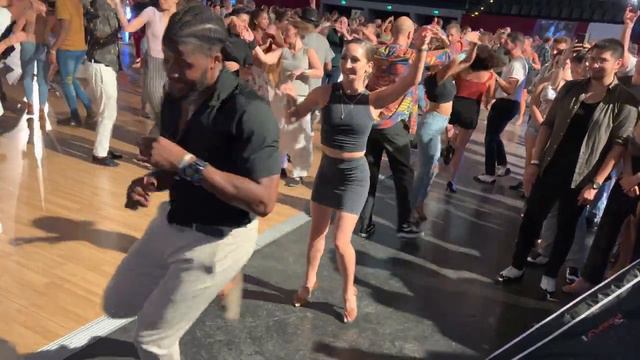 Denisse Cambria And Terry Salsalianza Social Dancing @BerlinsalsacongressCo2014