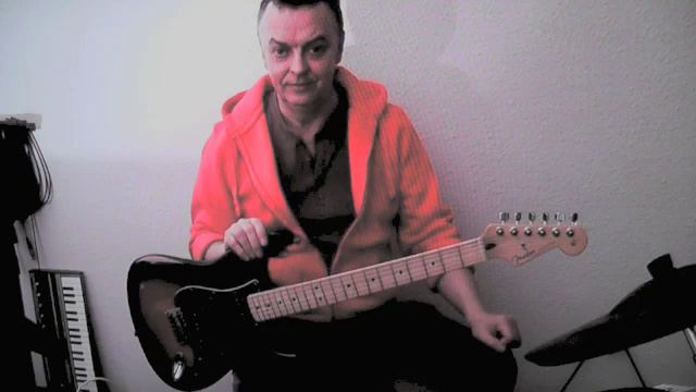 FENDER ROAD WORN PLAYER STRAT CLEAN SOLO смотреть онлайн