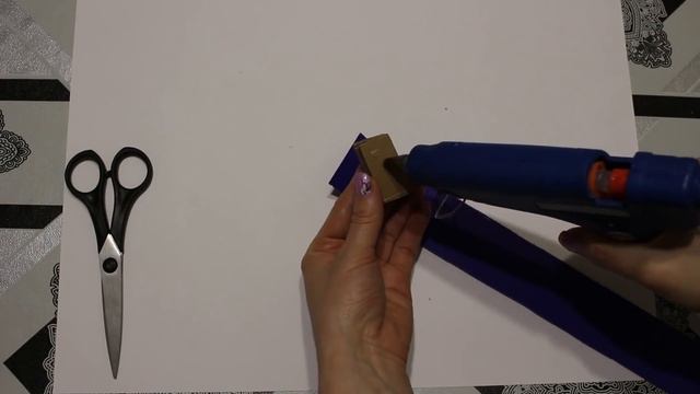 Поделки на 8 марта своими руками. Весенние поделки "Тележка с цветами". Поделки из бумаги. смотреть онлайн