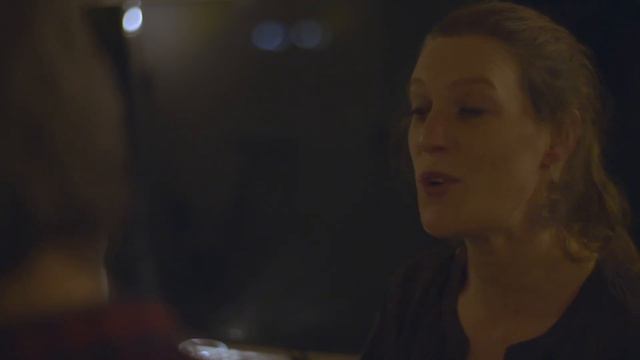 Nomad Duo plays "In de groten avond" смотреть онлайн