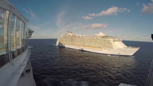 Организация встречи трёх самых больших кораблей сестёр Oasis Harmony, Allure, Oasis смотреть онлайн