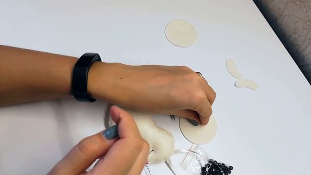DIY:ЁЛОЧНЫЕ ИГРУШКИ СВОИМИ РУКАМИ ?|СИМВОЛ 2020 года МИЛЫЕ МЫШАТА из ФЕТРА|BIRTHDAY TOYS OWN HAND смотреть онлайн