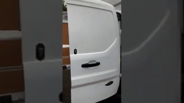 Ford Transit Connect YP69PCU смотреть онлайн