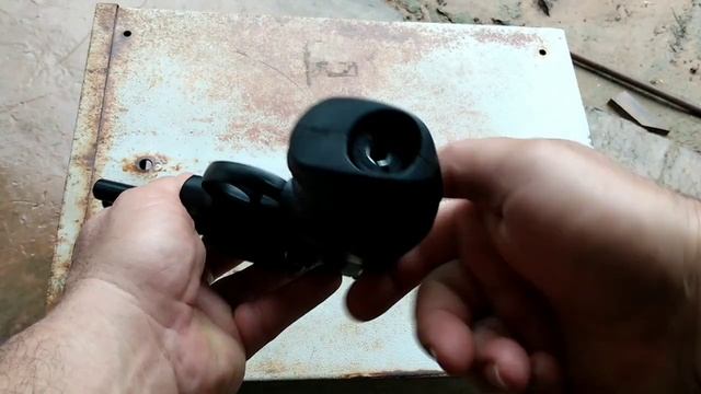 REVOLVER COLT PHYTON CAL 4,5 ,CO2 смотреть онлайн