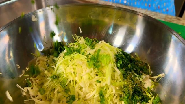 Простой и Вкусный салат из Капусты на каждый день.Готовлю Два раза в день и просят еще рецепт салат смотреть онлайн