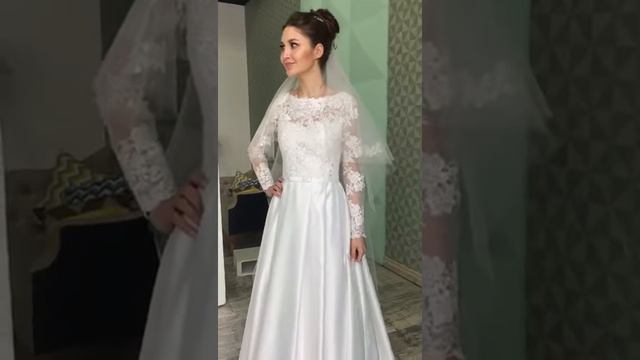 АТЛАСНОЕ СВАДЕБНОЕ ПЛАТЬЕ С КРУЖЕВНЫМ ВЕРХОМ РЕЙМАН! смотреть онлайн