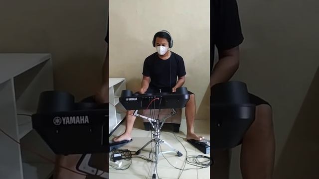 Sweet Child O'mine (YAMAHA DD75) смотреть онлайн