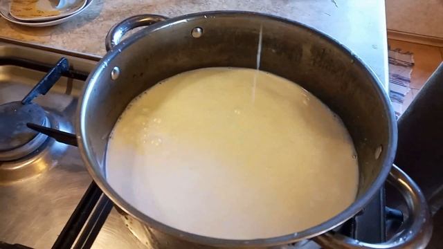 Птичье молоко. Вкус детства на канале Это Приготовит Каждый. смотреть онлайн