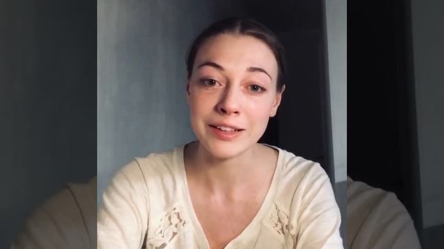 #пятьминутпоэзии с Александрой Никифоровой - Что тебе я сделала? смотреть онлайн