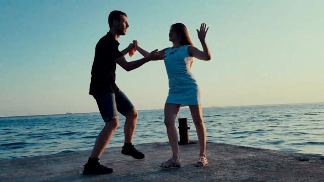 Salsa dancing, sunset on the sea. Сальса на закате. Dance Life Белгород. смотреть онлайн