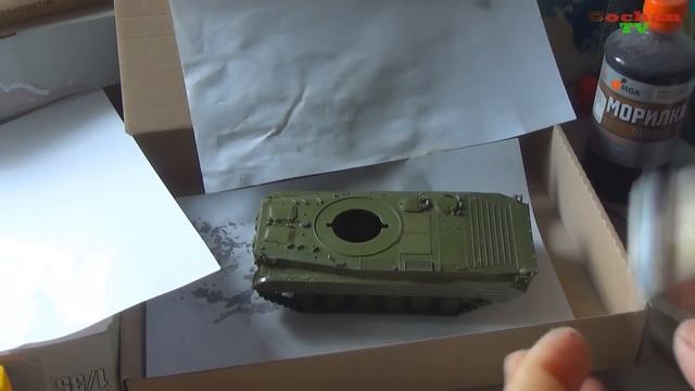 Покраска стендовой модели БМП-2.  Фирма 