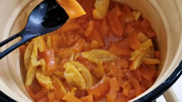 Рецепт ЦУКАТОВ из ТЫКВЫ. Полезное и вкусное лакомство из ТЫКВЫ смотреть онлайн