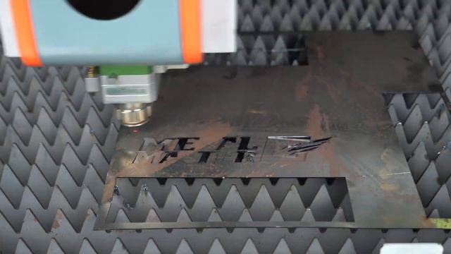 Оптоволоконный станок лазерной резки Metal Master MLF-3015R 1500W. Подробный обзор. смотреть онлайн
